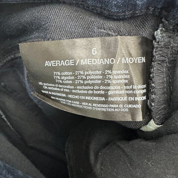 Gloria Vanderbilt Amanda Straight Leg Women's size 6 Dark Wash Blue Denim Jeans - Picture 3 of 4